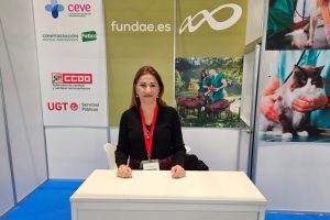 Ana Francés participa en el 7º Fórum AEDPAC de la industria y el comercio del sector veterinario