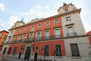Adjudicación de puesto por reasignación forzosa en Badajoz