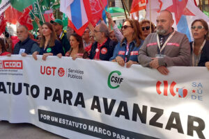 Alrededor de 10.000 profesionales del SNS reclaman un Estatuto Marco que mejore sus condiciones laborales