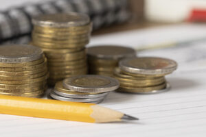 UGT reivindica mantener la horquilla salarial con el SMI en el V Convenio Único de la AGE