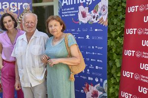 El actor Juan Echanove recibe en Almagro el Premio Lorenzo Luzuriaga que concede UGT Servicios Públicos