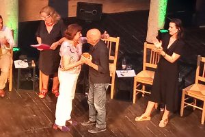 El dramaturgo y director teatral José Sanchis Sinisterra recibe el Premio Lorenzo Luzuriaga