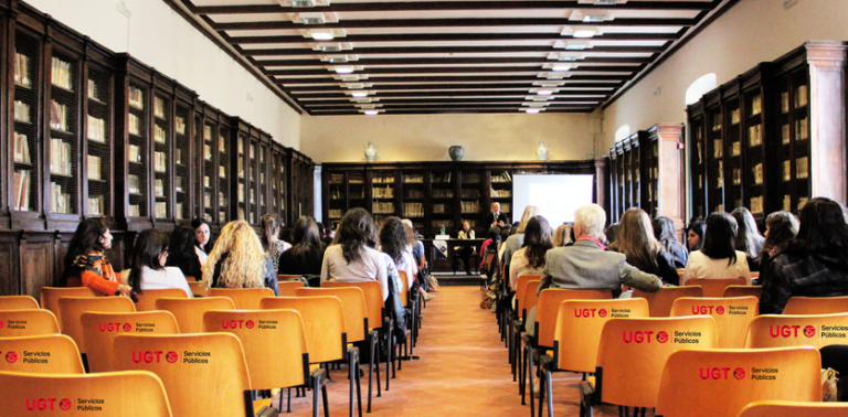 Lee más sobre el artículo Cursos online 2025: preinscripciones abiertas