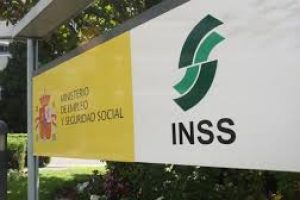 El INSS oculta la identidad de los ponentes de sus cursos