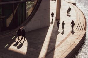 UGT consigue que el SEPE acceda a informar sobre las transferencias a Euskadi.